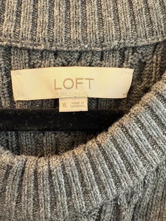 LOFT Gray Ribbed Knit Crewneck Sweater NWOT - Picture 4 of 5